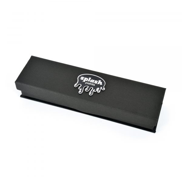 A fold over cover with a magnetic catch gives this box a really prestigious feel. Price is unprinted. Can be foil blocked, call the office for details.