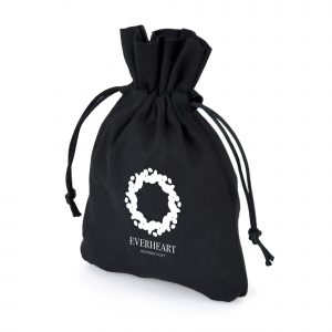 4oz cotton drawstring pouch in a great small size perfect for sweets, jewellery and much more. Available in black.