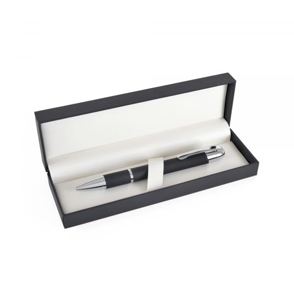 A truly prestigious way to present two pens - suitable for all standard size models. Hinged lid with leatherette style interior.