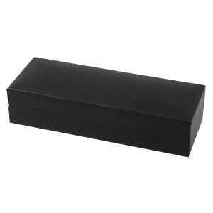 A traditionally styled prestigious gift box with hinged lid. Price is unprinted.