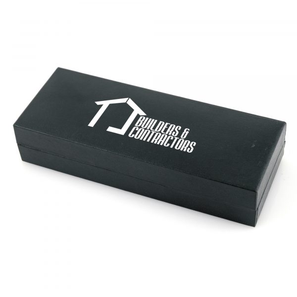 A traditionally styled prestigious gift box with hinged lid. Price is unprinted.