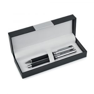 This elegant set is offered in either gloss black, gloss white or soft feel black finish. Supplied in our Sophos gift box. The gloss pens can be printed or engraved whilst the soft feel barrel version is engrave only. All versions have a chrome undercoat for a mirror engrave.