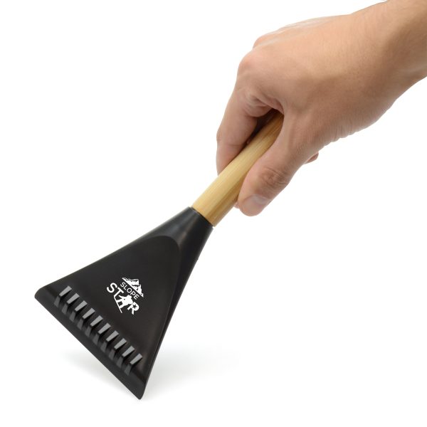 Eco-friendly, recycled ABS plastic ice scraper with a bamboo handle for a comfortable grip. Colour can vary due to it being a natural product.