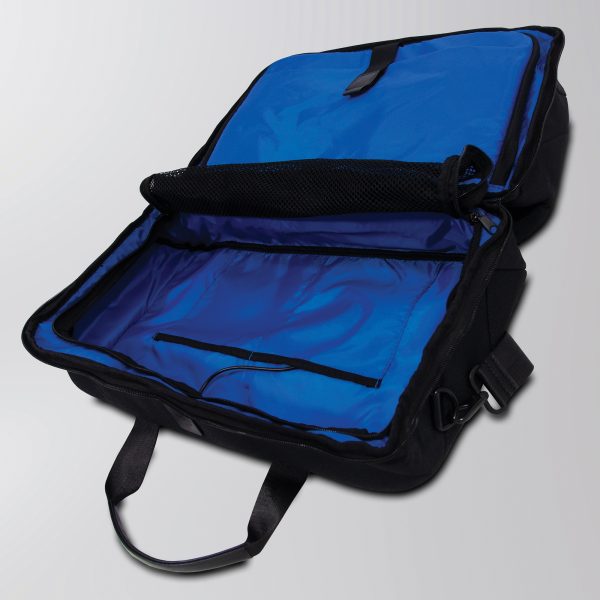 Three Peaks® 28L bag made from recycled PET single-use bottles. Features a detachable and adjustable padded shoulder strap for comfort, several internal compartments including a secure padded space for a 17” laptop and a tough water-resistant exterior. Ideal for business trips, the daily commute and weekends away. Includes a USB charging port.