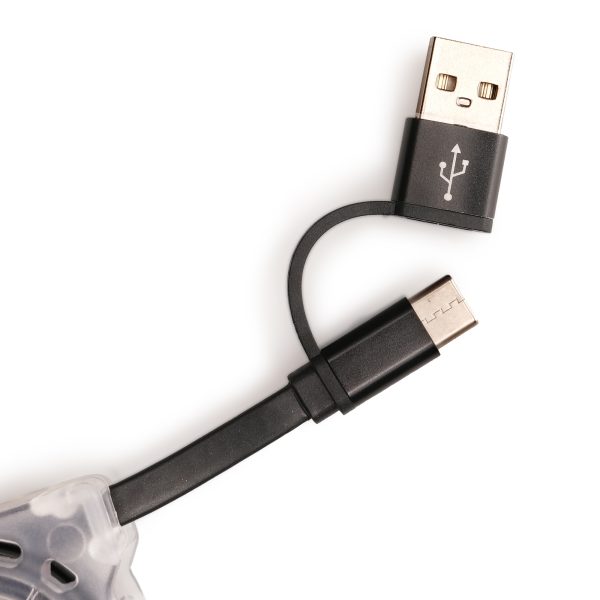 3-in-1 USB and data transfer cable including type-C connector, 5-pin connector (iPhone), and micro USB connector (Android) with fast charging capacity. Simply pull both ends of the cable to extend it up to 100cm.