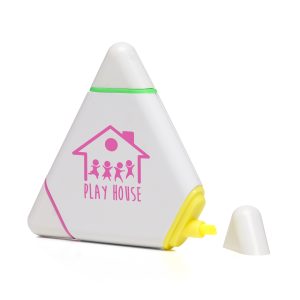 This triangular highlighter is made with a recycled ABS plastic shell, along with a recycled PP nib and base for smooth, reliable marking. Features three bold colours and pre-printed recycled message.