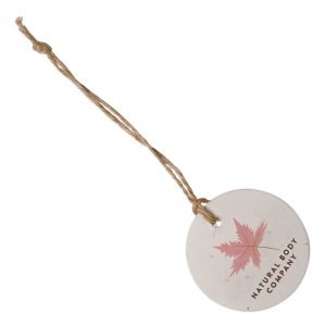 A lightweight (approx. 140gsm) seed paper Swing Tag manufactured with natural, biodegradable cotton fibres and Natural Jute Twine. This paper includes wildflower and grass seeds for a distinctive, nature-inspired finish. A convenient promotional tool for businesses wanting to share personalised messages.
