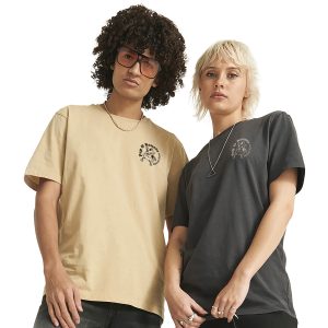 A relaxed-fit unisex t-shirt that combines great value with exceptional quality. Made from lightweight PurePrint fabric, it offers ultimate comfort for everyday wear.